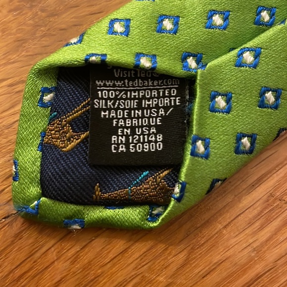 Ted Baker silk tie - Picture 3 of 3